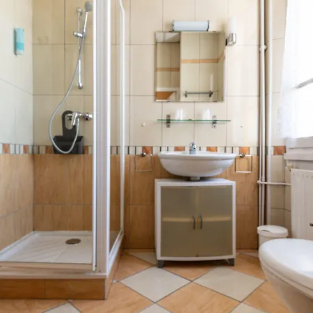 Des Bains 2*