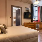 Des Bains Hotell 2*