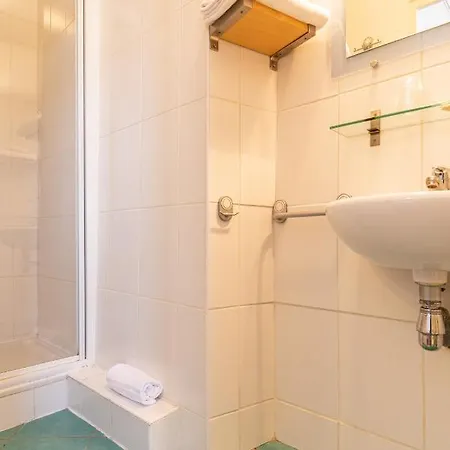 מלון Des Bains