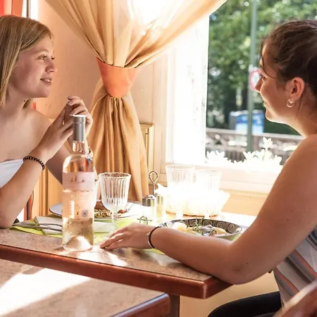 Hotell Des Bains Aix-les-Bains