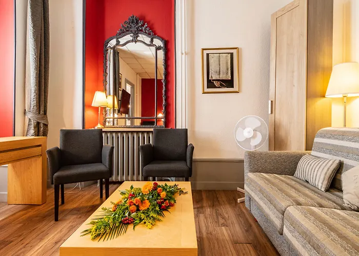Des Bains Hotel 2*